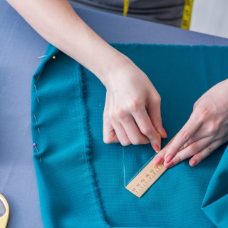 How to Sew a Pillow by Hand
