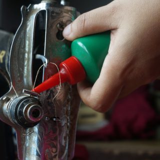 How to Clean a Sewing Machine?